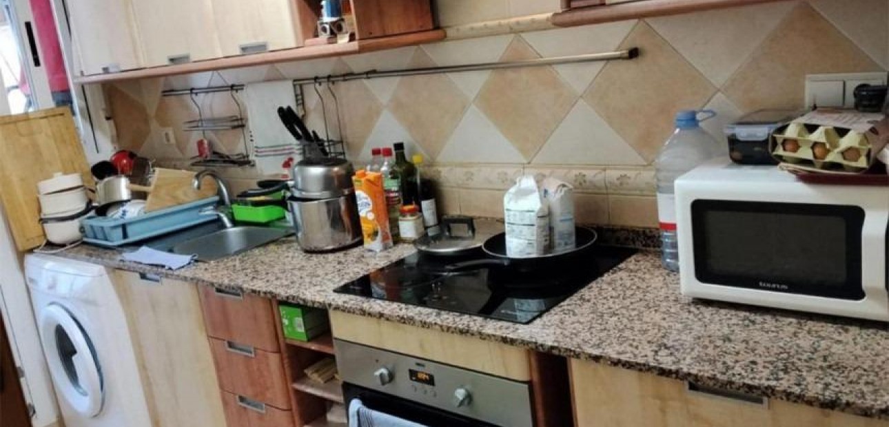 Venta - Apartamento / piso -
Guardamar del Segura - CENTRO