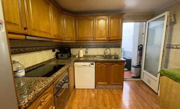 Herverkoop - Appartement / flat -
Torrevieja - torrevieja