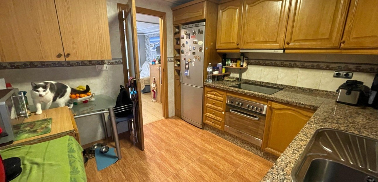 Herverkoop - Appartement / flat -
Torrevieja - torrevieja