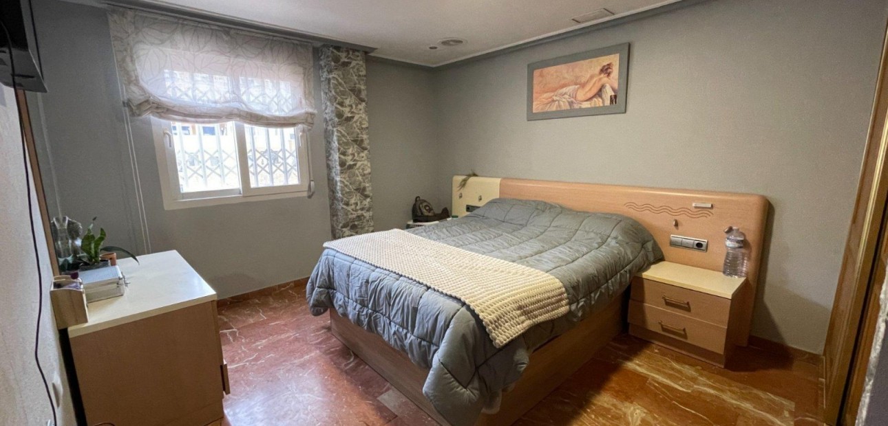 Herverkoop - Appartement / flat -
Torrevieja - torrevieja