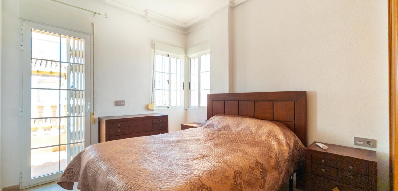 Venta - Villa -
Torrevieja - La Mata