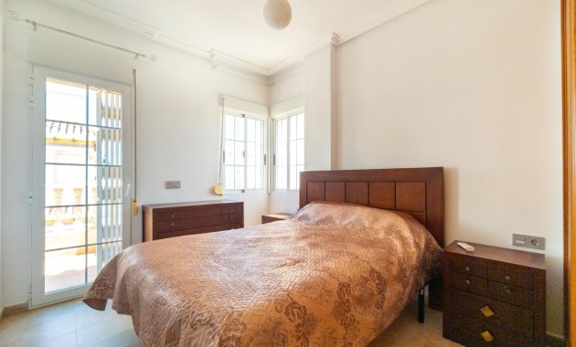 Venta - Villa -
Torrevieja - La Mata