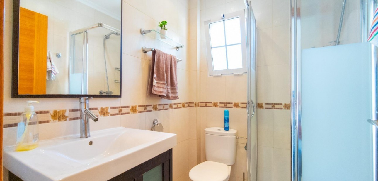 Venta - Villa -
Torrevieja - La Mata