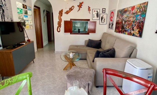Venta - Apartamento / piso -
Torrevieja - Torrejón