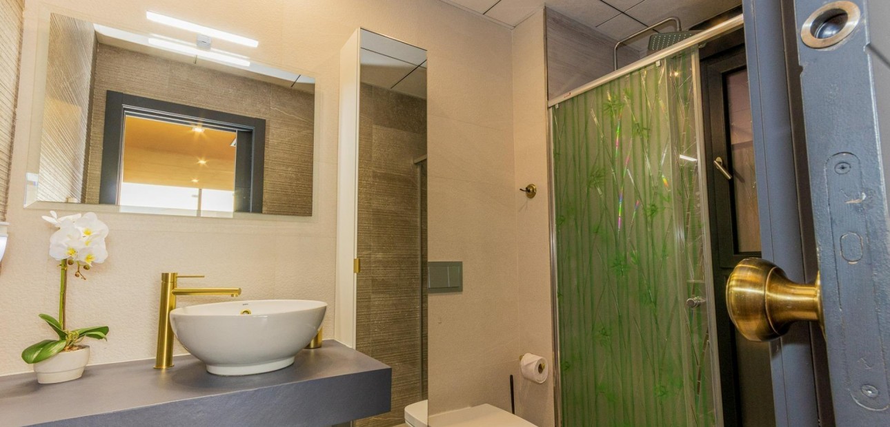 Venta - Villa -
Orihuela Costa - Lomas de Cabo Roig