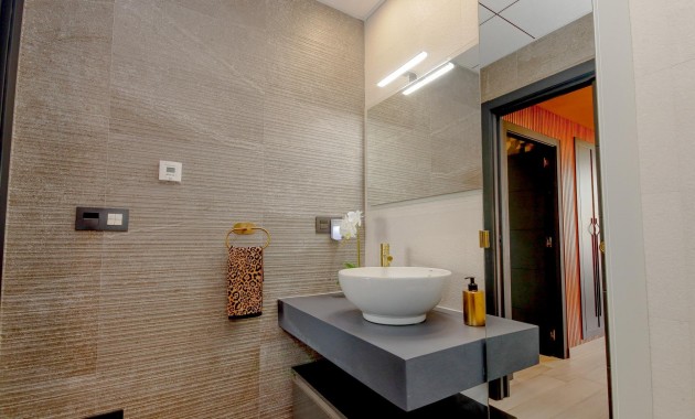 Venta - Villa -
Orihuela Costa - Lomas de Cabo Roig