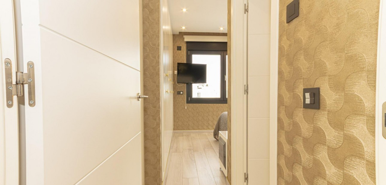 Venta - Villa -
Orihuela Costa - Lomas de Cabo Roig