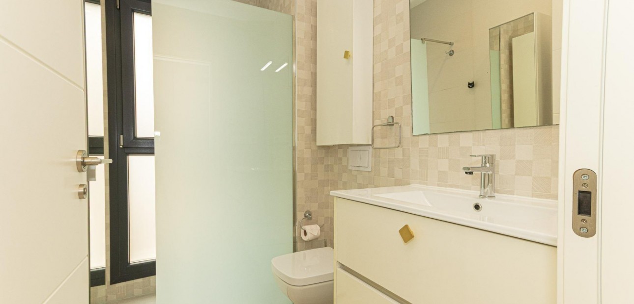 Venta - Villa -
Orihuela Costa - Lomas de Cabo Roig