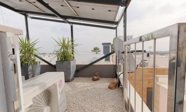 Venta - Villa -
Orihuela Costa - Lomas de Cabo Roig