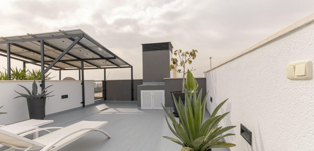 Venta - Villa -
Orihuela Costa - Lomas de Cabo Roig