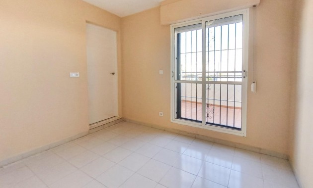 Venta - Bungalow -
Torrevieja - Los balcones
