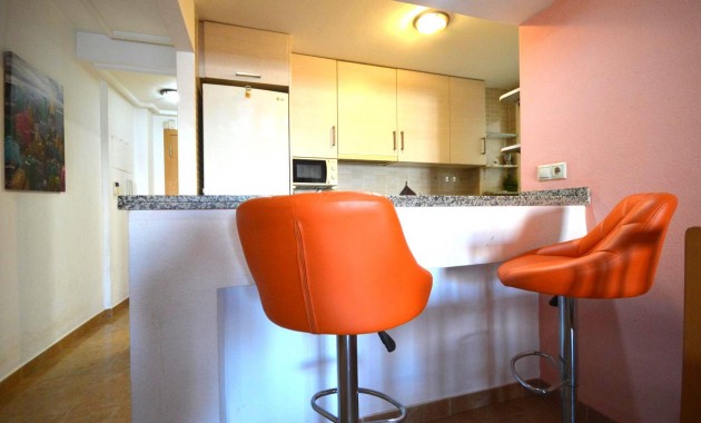 Venta - Apartamento / piso -
Torrevieja - Centro