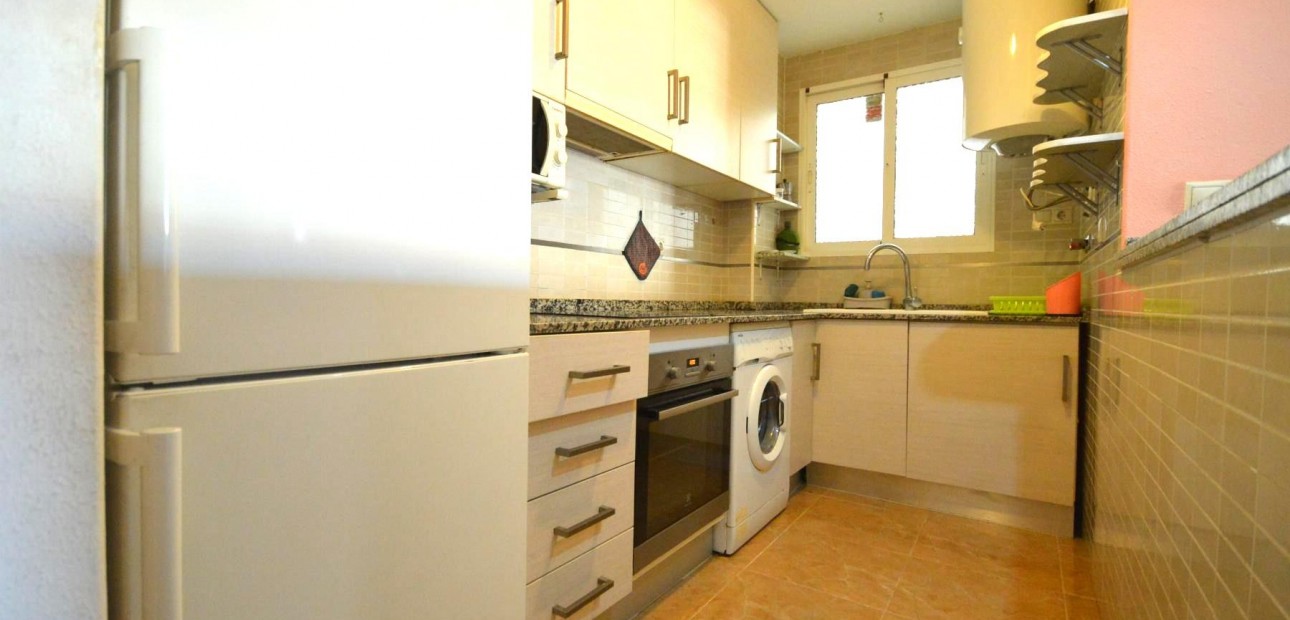 Venta - Apartamento / piso -
Torrevieja - Centro