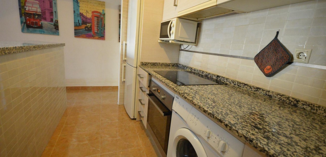 Venta - Apartamento / piso -
Torrevieja - Centro