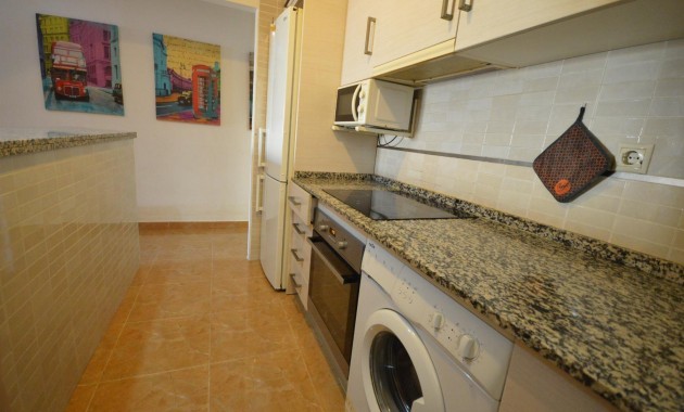 Venta - Apartamento / piso -
Torrevieja - Centro