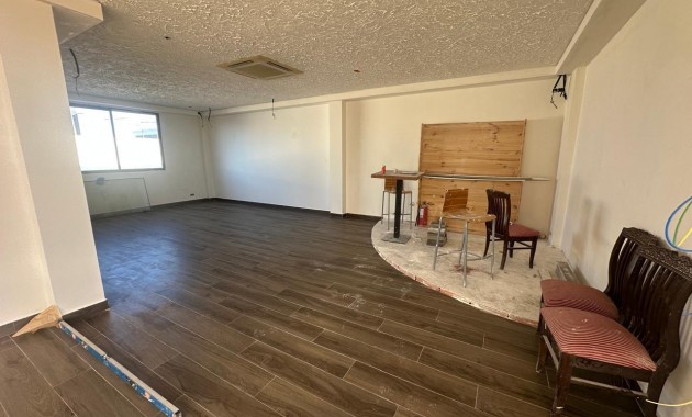 Venta - Commercial Unit -
Orihuela Costa - Lomas de Cabo Roig