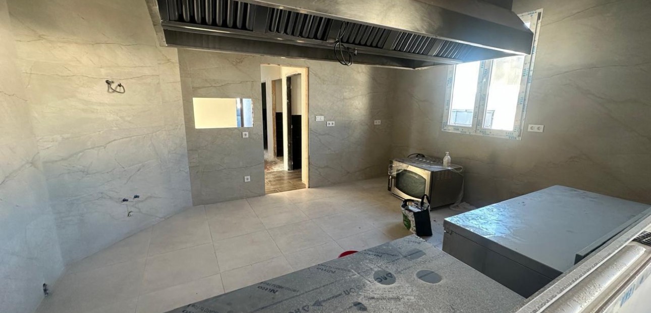 Venta - Commercial Unit -
Orihuela Costa - Lomas de Cabo Roig