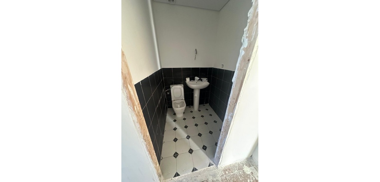 Venta - Commercial Unit -
Orihuela Costa - Lomas de Cabo Roig