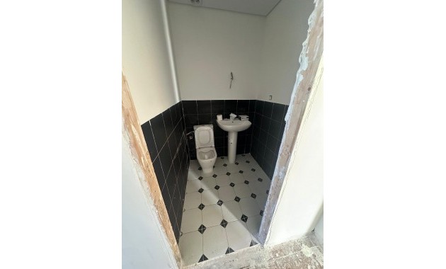 Venta - Commercial Unit -
Orihuela Costa - Lomas de Cabo Roig