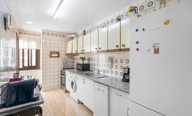 Venta - Apartamento / piso -
Torrevieja - La Mata pueblo