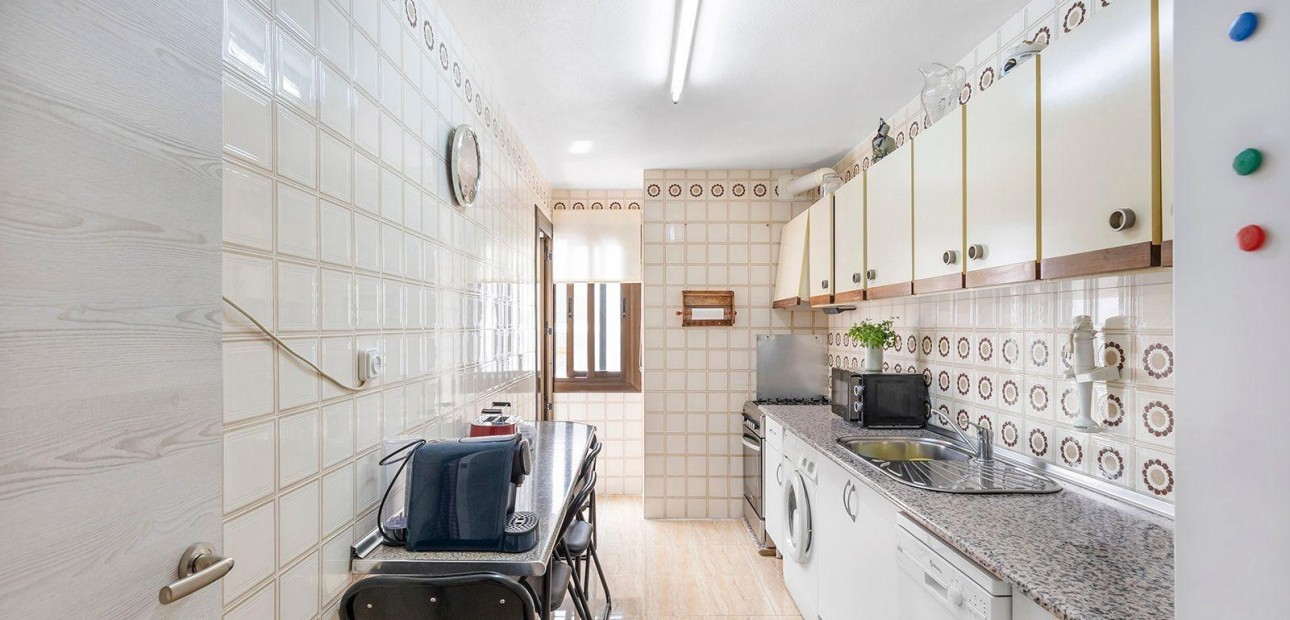 Venta - Apartamento / piso -
Torrevieja - La Mata pueblo