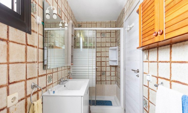 Venta - Apartamento / piso -
Torrevieja - La Mata pueblo