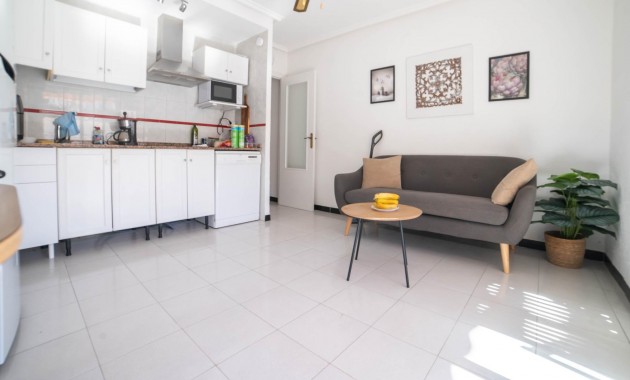 Venta - Apartamento / piso -
Torrevieja - La Mata pueblo
