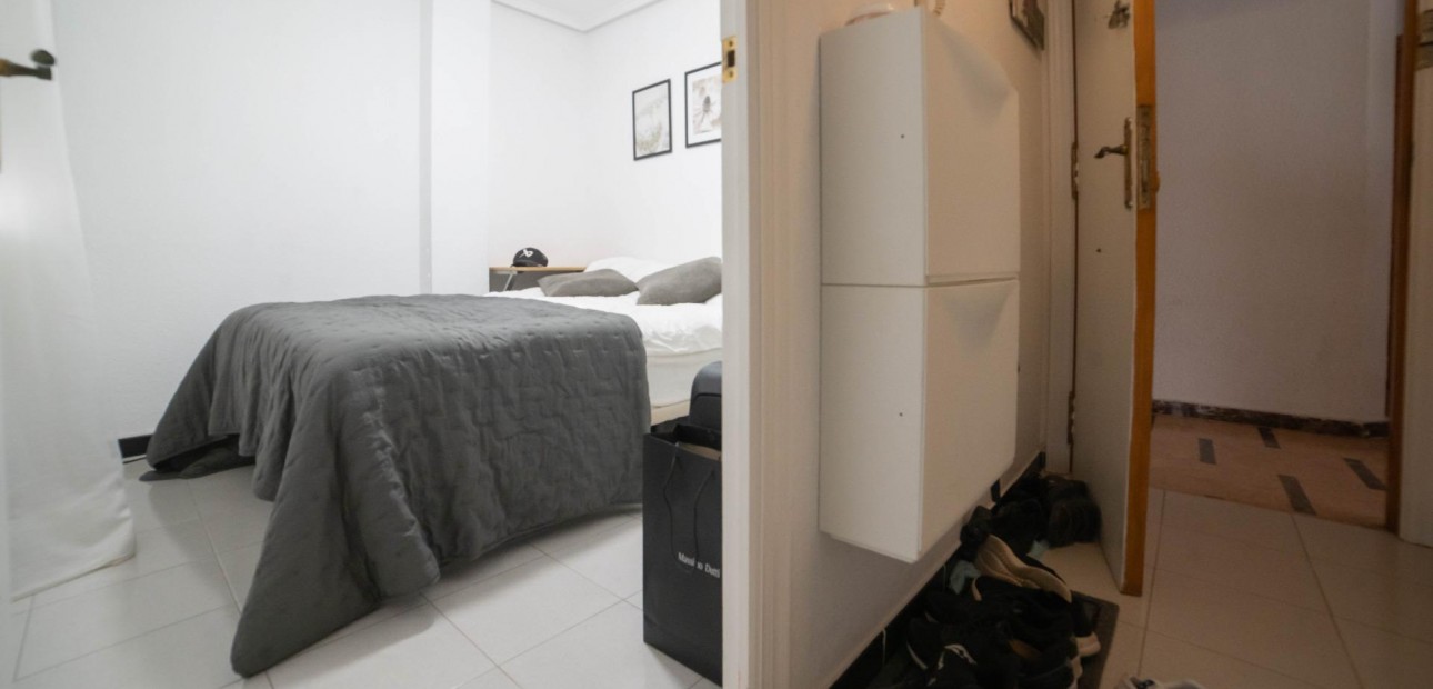 Venta - Apartamento / piso -
Torrevieja - La Mata pueblo