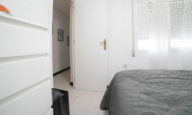 Venta - Apartamento / piso -
Torrevieja - La Mata pueblo