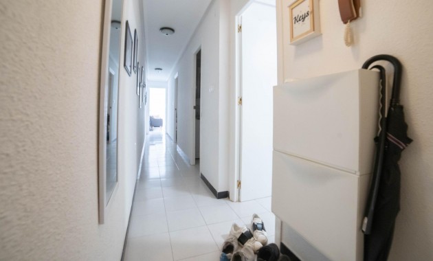 Venta - Apartamento / piso -
Torrevieja - La Mata pueblo