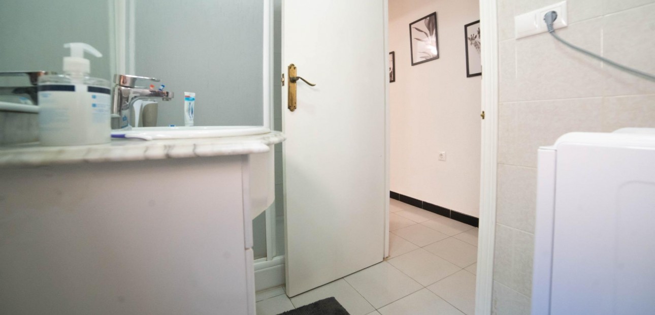 Venta - Apartamento / piso -
Torrevieja - La Mata pueblo