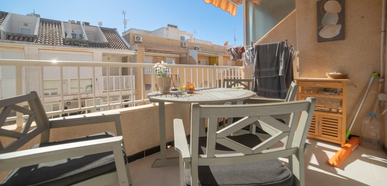 Venta - Apartamento / piso -
Torrevieja - La Mata pueblo
