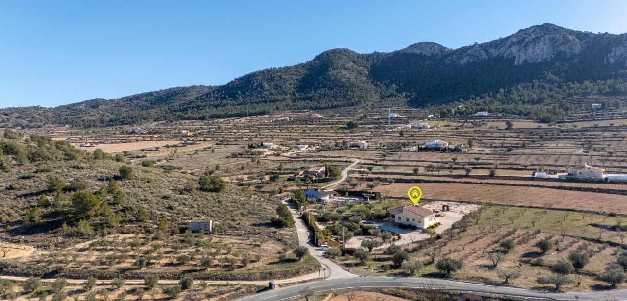 Sale - Finca Country Property -
La Zarza