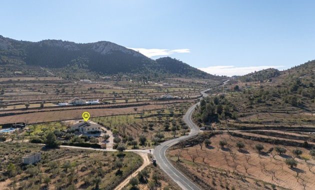 Sale - Finca Country Property -
La Zarza