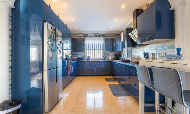 Sale - Finca Country Property -
La Zarza