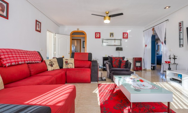 Sale - Finca Country Property -
La Zarza