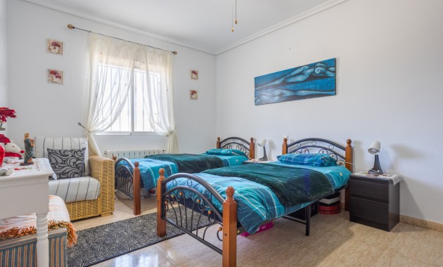 Sale - Finca Country Property -
La Zarza