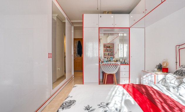 Sale - Finca Country Property -
La Zarza