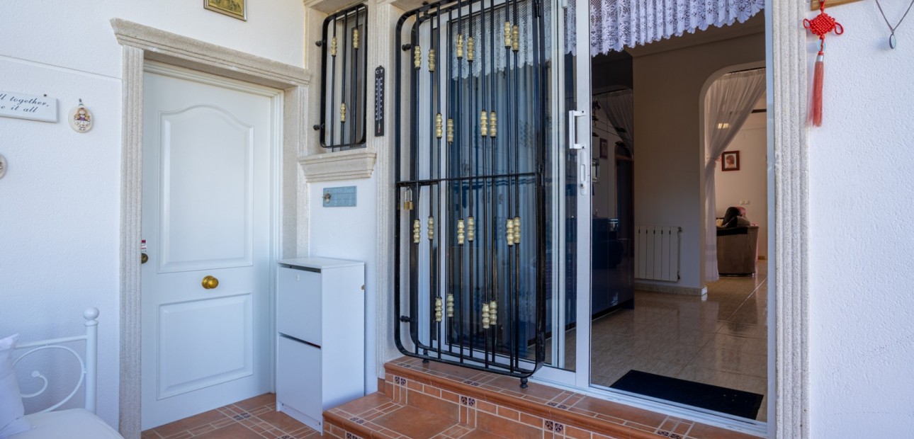 Sale - Finca Country Property -
La Zarza