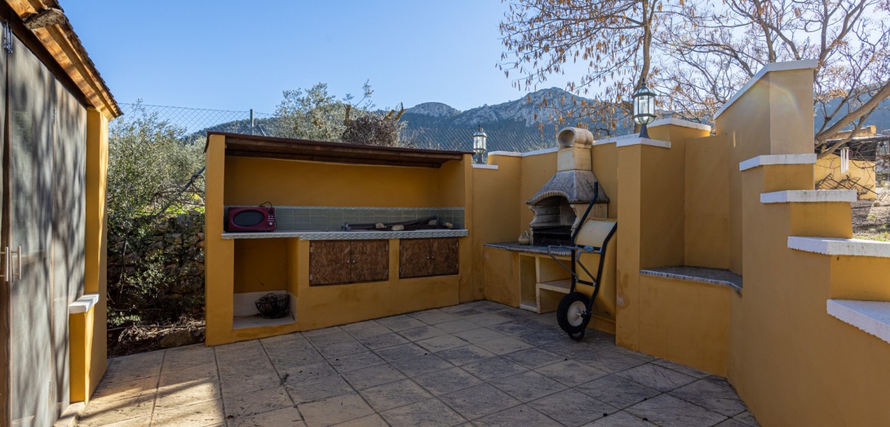 Sale - Finca Country Property -
La Zarza