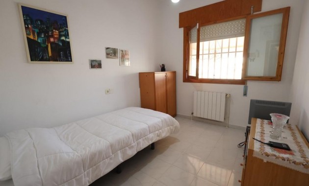 Venta - Terraced house -
Orihuela Costa - La Florida