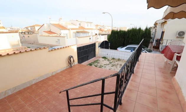 Venta - Terraced house -
Orihuela Costa - La Florida