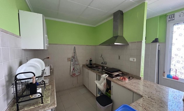 Venta - House -
Jacarilla