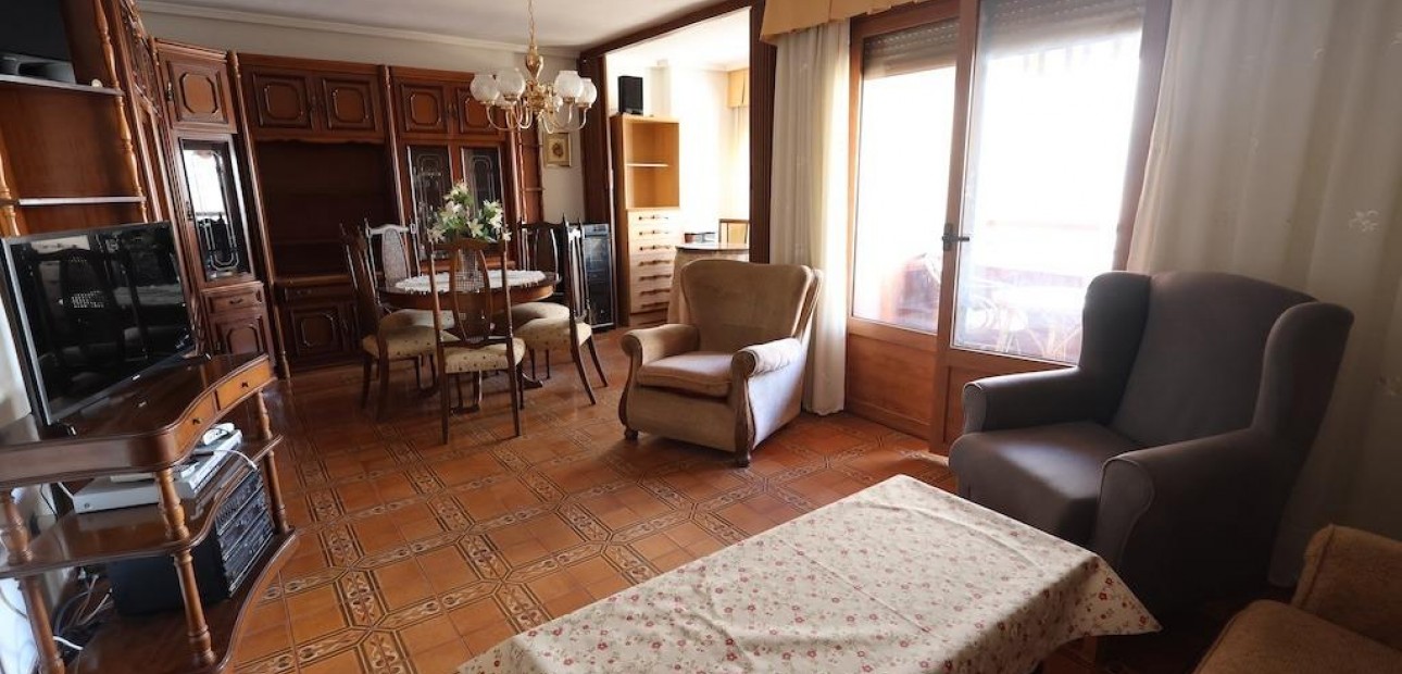 Herverkoop - Appartement / flat -
Torrevieja - Playa del cura
