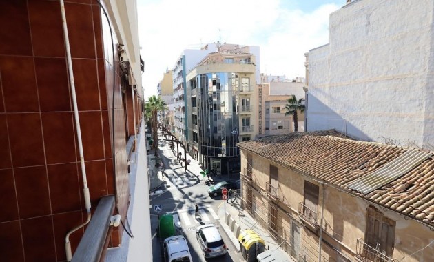 Herverkoop - Appartement / flat -
Torrevieja - Playa del cura