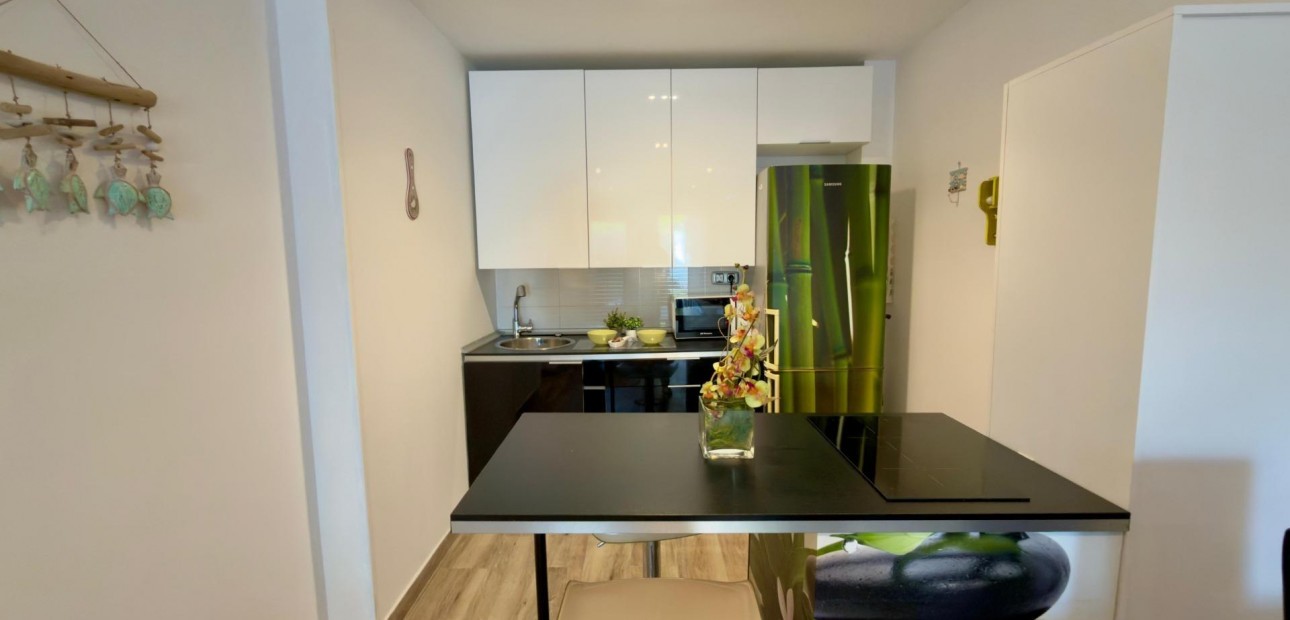 Herverkoop - Bungalow -
Torrevieja - La Siesta - El Salado - Torreta