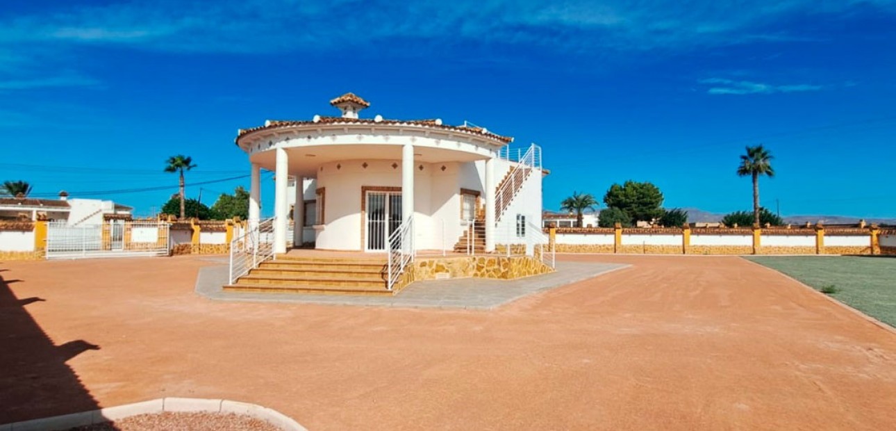 Herverkoop - Country Property -
Catral - Catral - Country