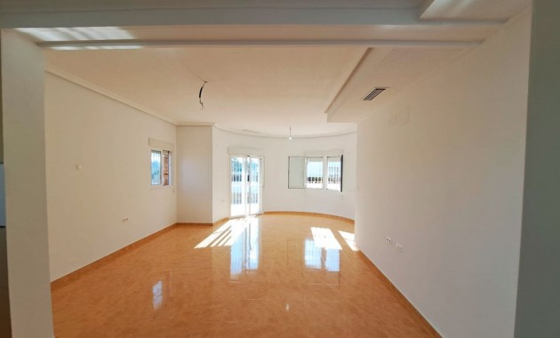 Herverkoop - Country Property -
Catral - Catral - Country