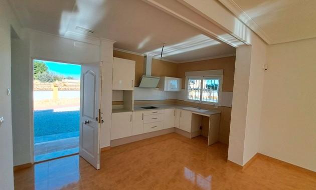 Herverkoop - Country Property -
Catral - Catral - Country