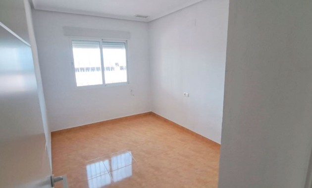 Herverkoop - Country Property -
Catral - Catral - Country